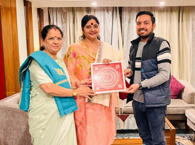 कुसुम कंडवाल एवं बबीता सिंह ने कहा मिलकर करेंगे मातृशक्ति के अधिकारों की रक्षा कुसुम कंडवाल एवं बबीता सिंह ने कहा मिलकर करेंगे मातृशक्ति के अधिकारों की रक्षा
